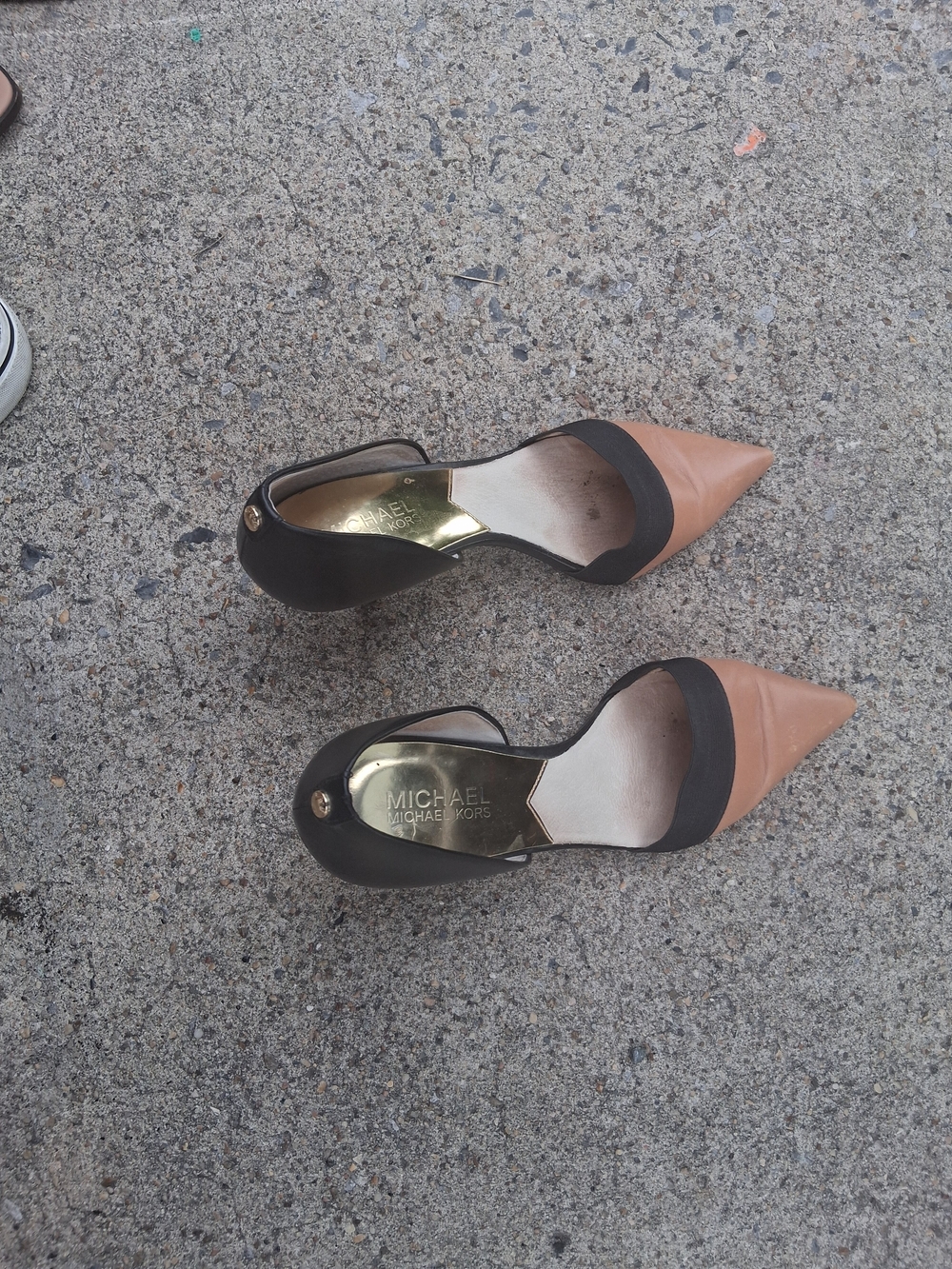 Michael Kors Black and Tan Pointed D'Orsay Heels